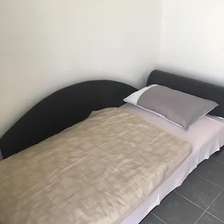 Tocc * Gyál