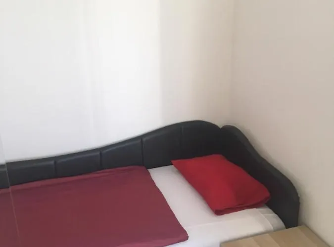 Tocc Apartment *